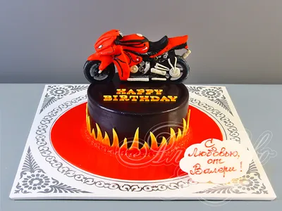 HD фото на айфон с изображением торта мотоцикла