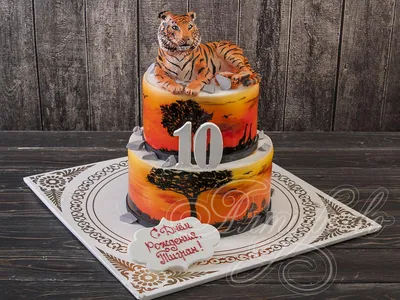 Торт принцесса Жасмин с тигром для девочки на заказ по цене 1050 руб./кг в  кондитерской Wonders | с доставкой в Москве