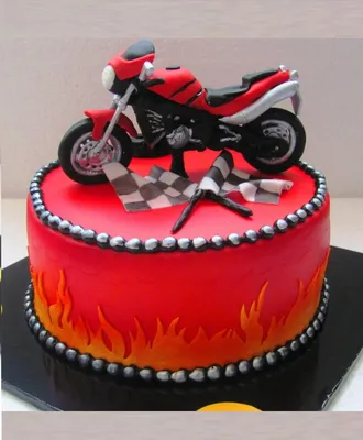 Гифка с изображением торта в виде мотоцикла