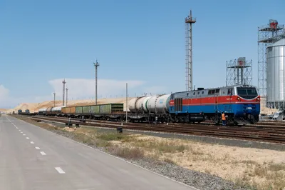 Узбекистан отправил в Европу первый товарный поезд в обход России | Новости  Таджикистана ASIA-Plus