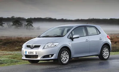 Toyota Auris (2008) - picture 13 of 33