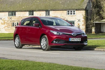 Toyota Auris 2019 prices and specifications in Egypt | Car Sprite