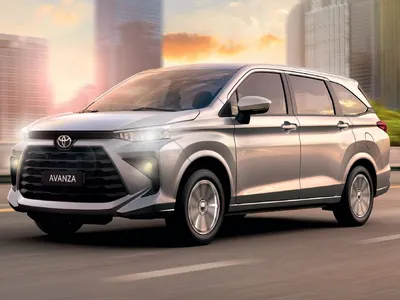 Компактвэн Toyota Avanza сменил поколение. Новини світового авторинку