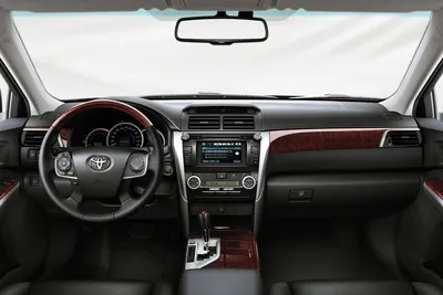 Toyota Camry (2011-2018) на литых дисках в стиле LEXUS BLU1031 R20