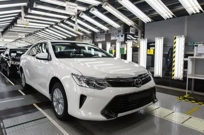 Продажа Toyota Camry 2.0 AT (150 л.с.) 2015 года за 1 127 000 ₽ в Сургуте.  в наличии | автосалон Фора Авто
