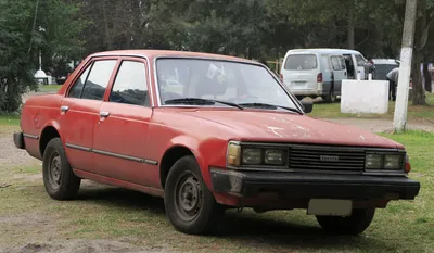 Toyota Corona Фото 