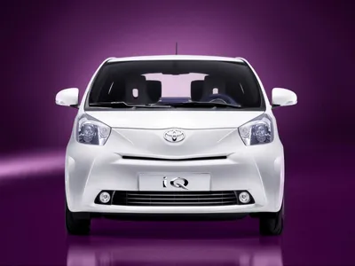 Технические характеристики Toyota iQ 1.0 CVT (68 л.с.), модельный ряд, фото,  комплектация