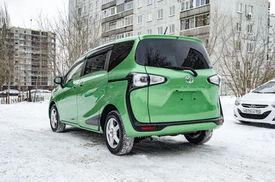 Отзыв Toyota Sienta II — отзывы автовладельцев — Бортжурнал Авто.ру