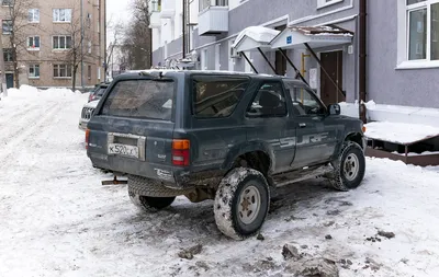Toyota Hilux Surf 98 года в Южно-Сахалинске, состояние на фото, обмен на  более дешевую, 4вд, цена 1.3 млн.руб., коробка автомат, джип/suv 5 дв.,  3000 куб.см