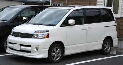 Toyota Noah Latest 2022 Model Unveiled In Japan
