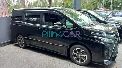 JDM-exclusive Toyota Noah, Voxy minivans debut with passenger and driving  tech