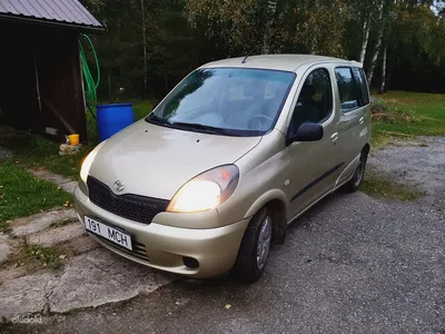 крышка (дверь) багажника Toyota Yaris Verso 2002 | Y497