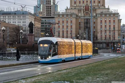 Новые трамвайные платформы появились в центре Москвы