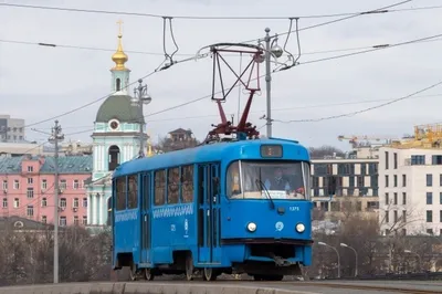 Трамваи нового поколения выехали на маршрут № 17 в Москве - KP.RU