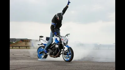 Фристайл на мотоциклах: полеты с невероятной свободой
