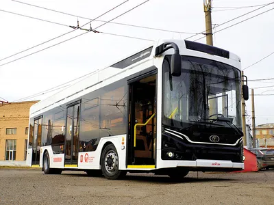 В Кишиневе запустили «новый» троллейбус-«гармошку» производства Италии -  Locals