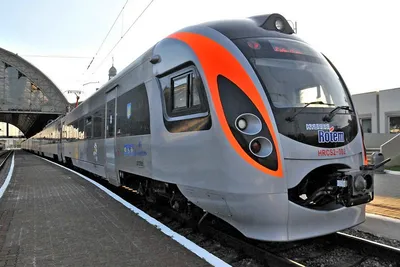 Поезд Укрзалізниця - в 2024-м из Украины могут запустить рейсы в Германию