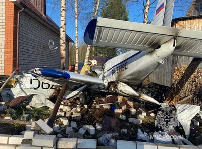 Легкомоторный самолет с парашютистами упал в Татарстане - RG62.iNFO -  информационно-аналитический портал