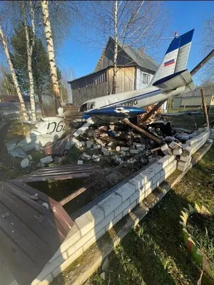 Военный самолёт упал на жилой дом в Иркутске: погибли два пилота - Новости  Сахалинской области. Происшествия - astv.ru