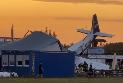 В Ейске военный самолет упал на многоэтажку - Ейский взрыв сегодня 17  октября 2022 - 24 Канал