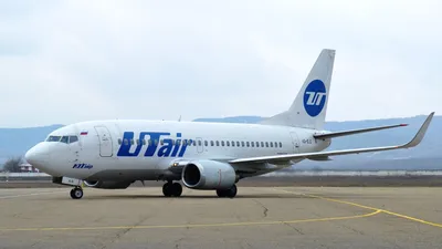 На самолете, летевшем из Тюмени в Сургут, сработал сигнал о неисправности -  РИА Новости, 11.11.2022