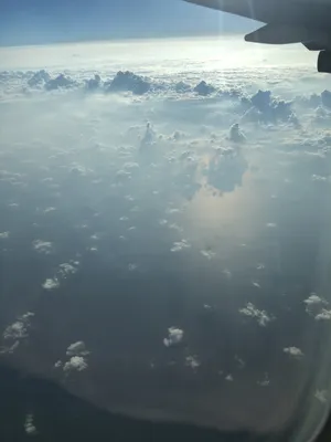 Вид из кабины пилота самолета на …» — создано в Шедевруме
