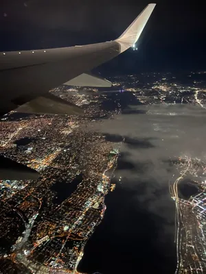 Самолет из окна ночью (33 фото) - красивые картинки и HD фото