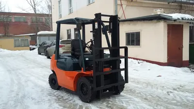 Вилочный погрузчик Toyota 32-8FG18 - цена 1170000 рублей | продажа со  склада в Санкт-Петербурге