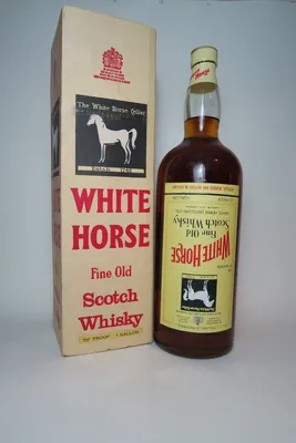 White Horse Blended Scotch Whisky - 1970s (40%, 454cl) – Old Spirits Company