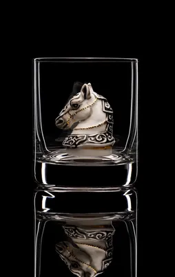 Виски Белая Лошадь Уайт Хорс купажир. 40% 0,5л (Россия) купить и получить в  любом магазине Градусы
