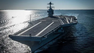 Вестник НАТО - Братья по оружию – трансатлантический поход на самом крупном  военном корабле в мире
