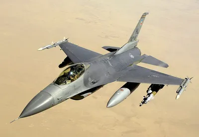 General Dynamics F-16 Fighting Falcon — Википедия