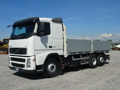Volvo Trucks приобретает китайского производителя грузовиков JMC |  mnogotonn.com | Дзен