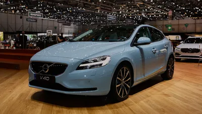 Why This 20 Year Old Drives A Super Rare Volvo V40 T5 - YouTube