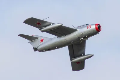 История создания самолета МиГ-15 ~ Легендарные самолеты