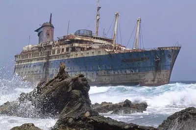 Затонувшие корабли, которые стали популярны у туристов | Обозреватель |  OBOZ.UA