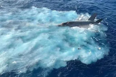 Затонувшие самолеты и корабли, которые недолго пролежали в воде, и вскоре  были подняты на поверхность | Планета Земля | Дзен