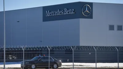 Промышленный туризм: музей и завод Mercedes-Benz в Штутгарте, Германия