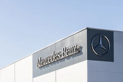 Визит топ-менеджеров ГК ССТ на завод Mercedes-Benz