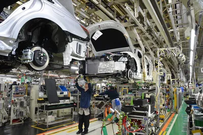 Toyota останавливает производство на всех заводах Японии — Motor