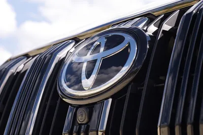 Toyota запустила огромный завод в Питере :: Autonews