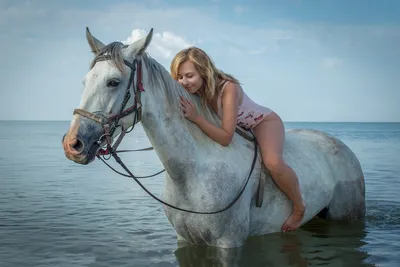 Женщина и лошадь фото 