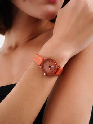 Купить золотые женские наручные часы НИКА LADY артикул 0401.1.1.51H с  доставкой - nikawatches.ru