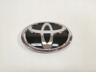 Что за эмблема на решетке радиатора? — Toyota Corolla (100), 1,5 л, 1993  года | аксессуары | DRIVE2