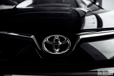 Эмблема (логотип, значок) Toyota Camry 7 (V50) 7540333040 в  Санкт-Петербурге - купить б/у | Артикул 40259