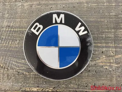Скачать обои значок, бмв, капот, BMW, front, шильдик, раздел bmw в  разрешении 1680x1050