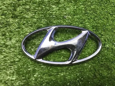 Наклейка на диск Hyundai D56 мм (Хромированный логотип на серебристом фоне)  купить - цены на iGum