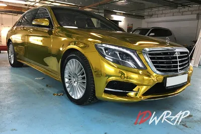 Mercedes-Benz AMG привез в Канны лимузины золотого цвета :: Autonews